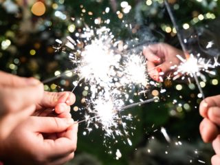 prskavky na Silvestra