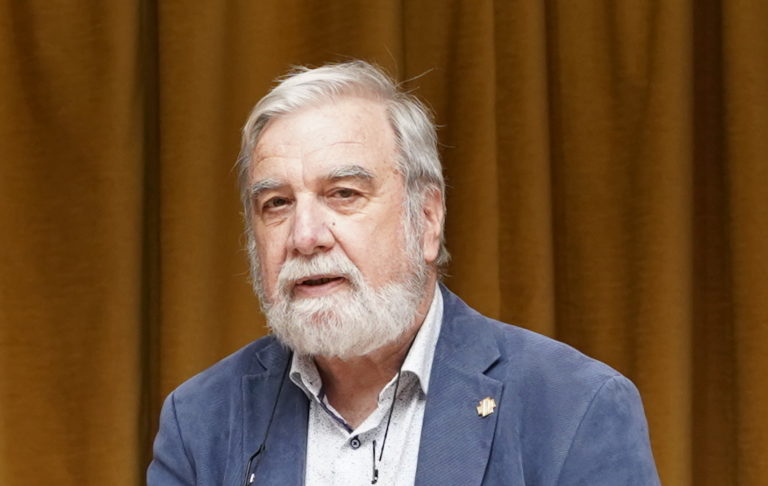 docent Viliam Dobiáš
