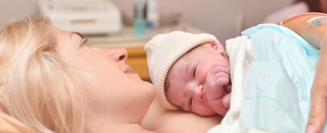 podanie oxytocínu v tretej dobe pôrodnej