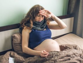 tehotná žena v treťom trimestri s ochorením covid-19